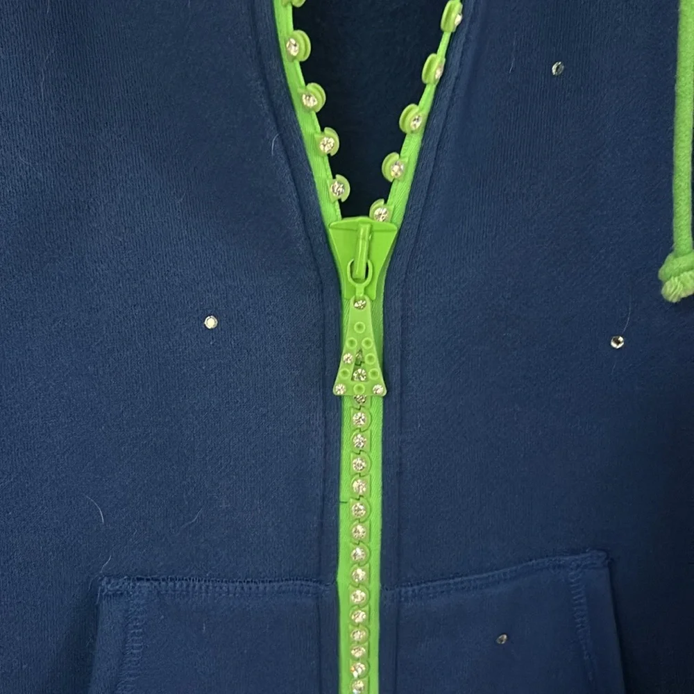 Women’s hooded zip up - Picture 2 of 3